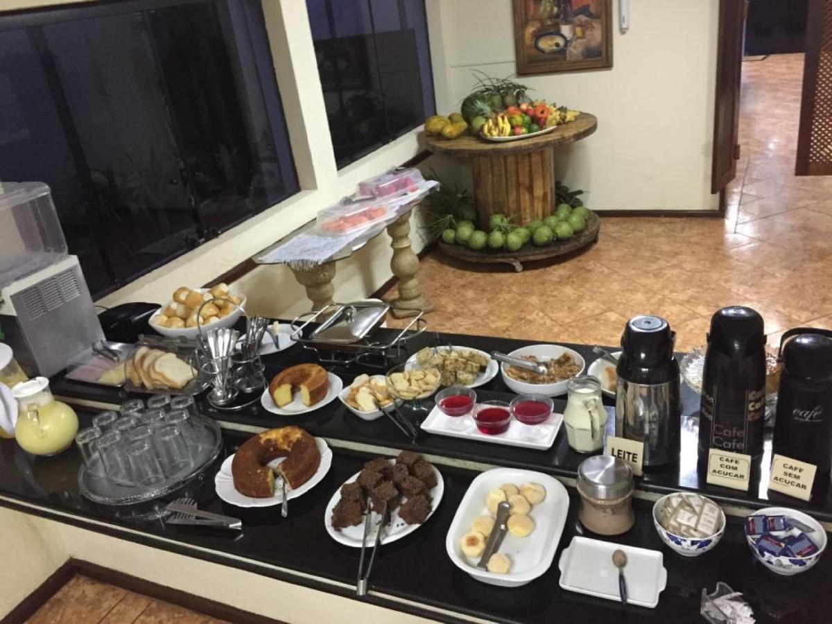 Oyo Hotel Sampaio 이툼비아라 외부 사진